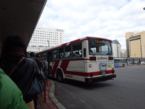 旭山動物園行きバス